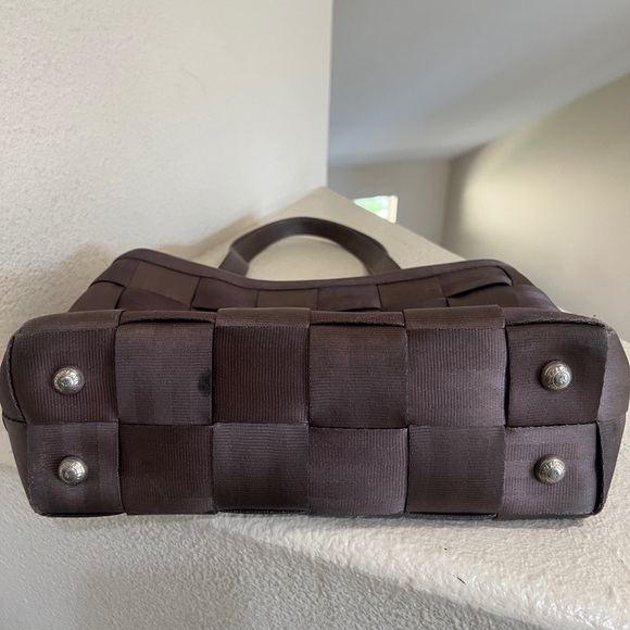 - Harveys Seatbelt Large Brown Cross Woven Drop Handle Tote‎ Purse Satchel … - Picture 3 of 10